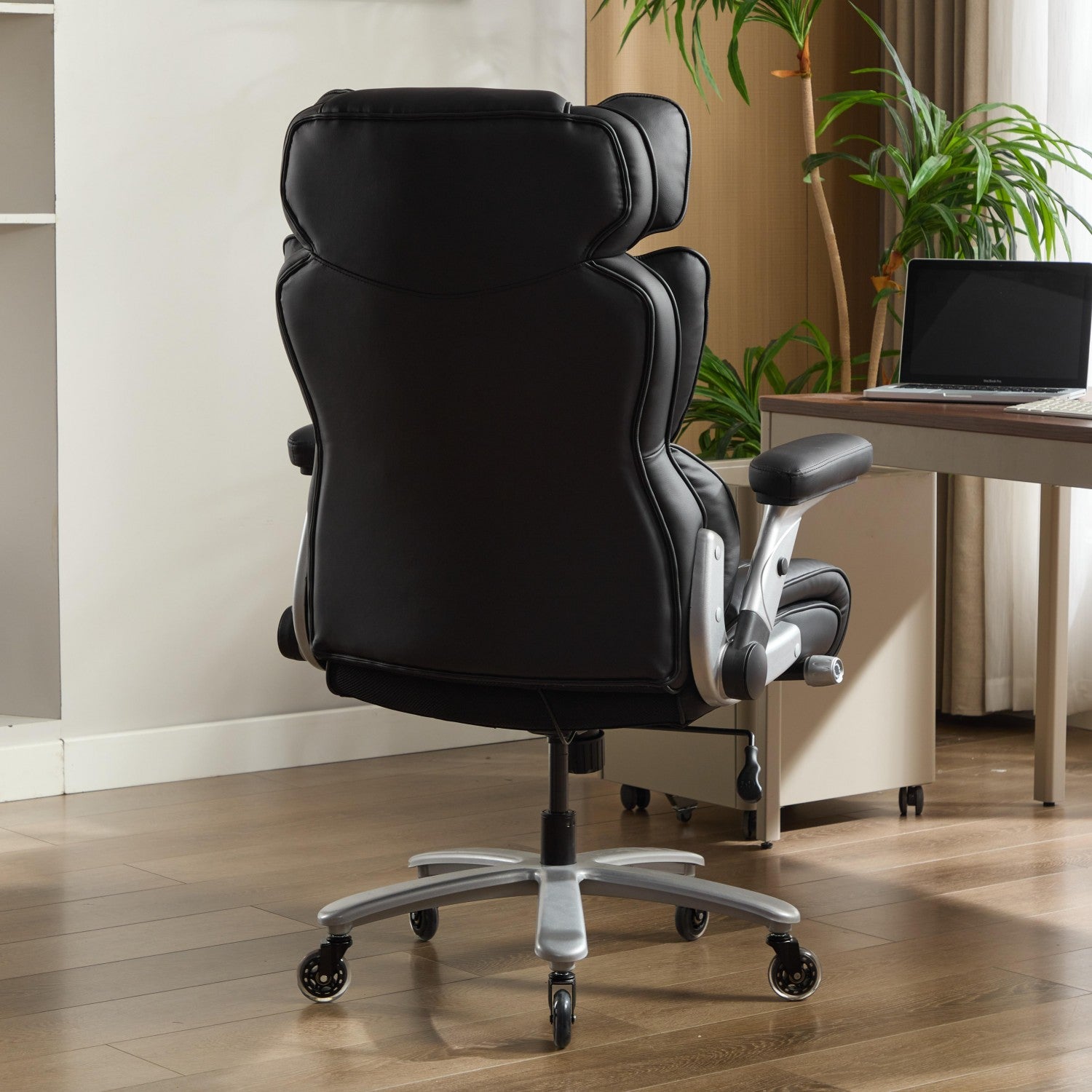 Big and Tall Leather Office Chair L10
