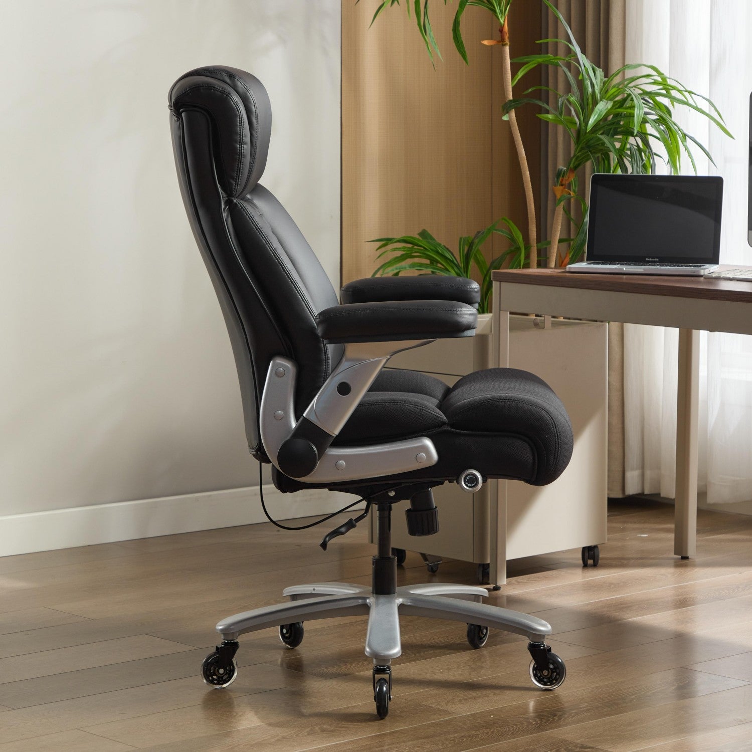 Big and Tall Leather Office Chair L11