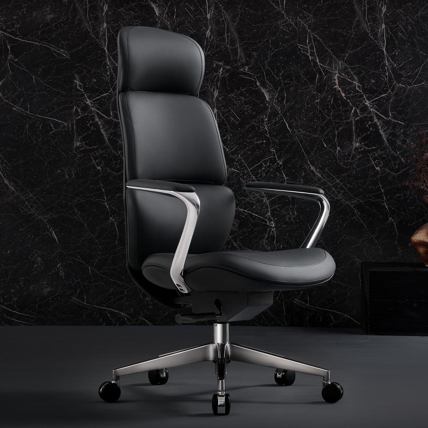 Nolan Executive Leather Office Chair - Welax Chair